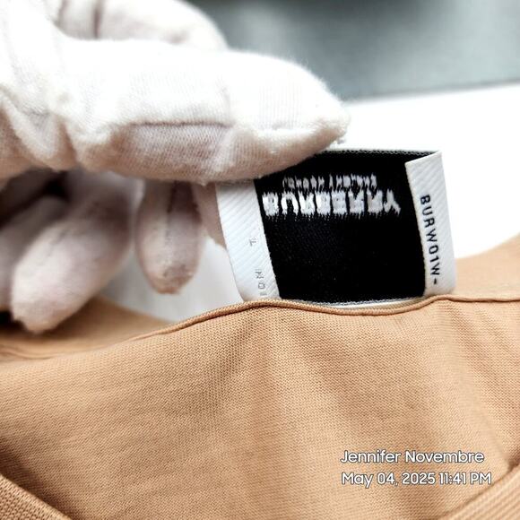 WOMEN'S BURBERRY SANTO LOGO T-SHIRT/SOFT FAWN/MEDIUM RETAIL $480 - Picture 13 of 16